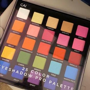 Eyeshadow palette